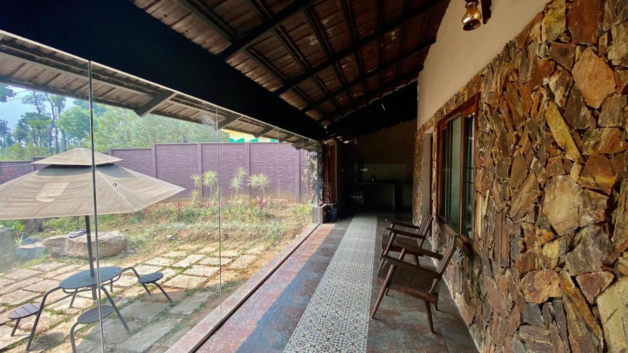 Willostays Villa Tranquil De Susanj Sakleshpur Bagian luar foto