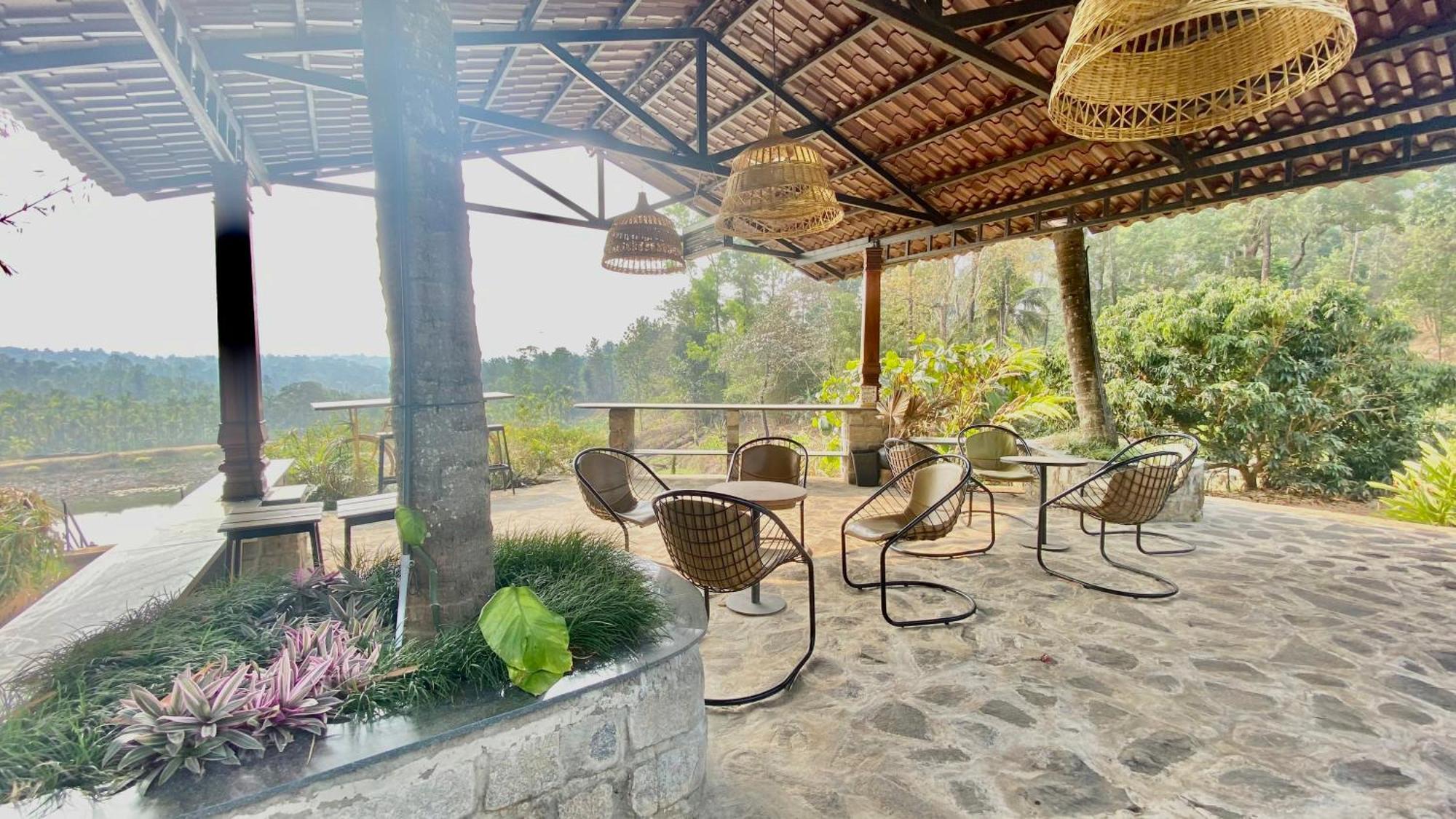 Willostays Villa Tranquil De Susanj Sakleshpur Bagian luar foto